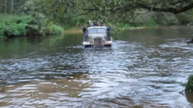 Трофи-рейд Смоленские дебри Осень 2017 г. "Зил-157 в реке" смотреть онлайн