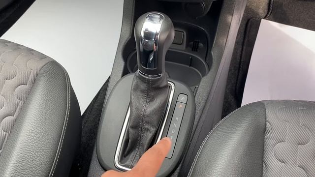 2012/12 Vauxhall Corsa 1.4 Petrol Automatic 5 Door 16V смотреть онлайн