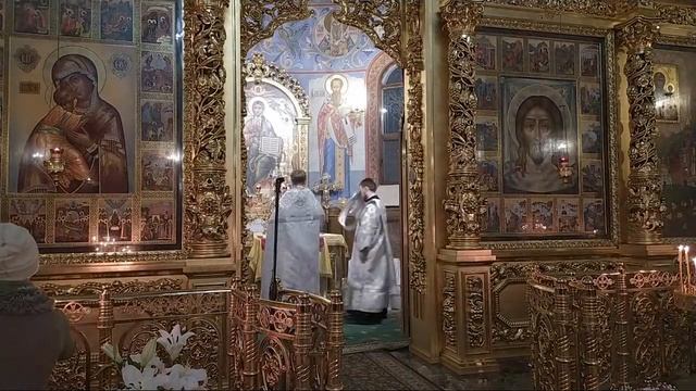Память Архангела Михаила и Всех Небесных Сил Бесплотных смотреть онлайн