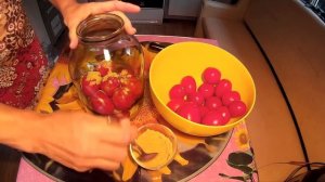 ЗАГОТОВКА ПОМИДОР без воды, без соли, без уксуса - с горчичным порошком / бутыль 3 литра / вкусно