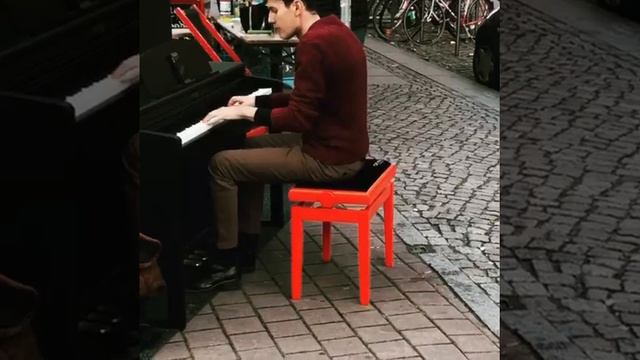 Томас Кругер играет в пианино. Thomas Krueger piano music смотреть онлайн
