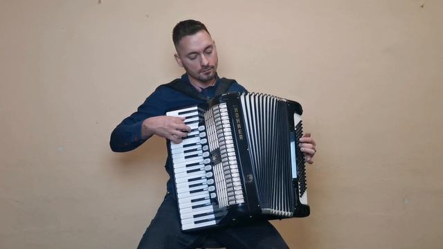 Za Lanžhotem v poli / akordeon Hohner Verdi V / Moravanka смотреть онлайн