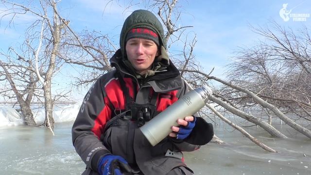 Чумовая РЫБАЛКА в подводном ЛЕСУ! Опустили под лёд КАМЕРУ и кое-что ещё... смотреть онлайн