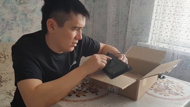 Распаковка новых запчастей для интерьера МТЗ-82 смотреть онлайн