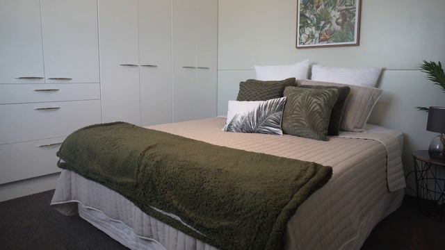 HouseMe Product Highlight | 12.5 X 3.6m Deluxe Two Bedroom Extra Wide смотреть онлайн