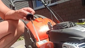 Замена масла в Газонокосилке, Husqvarna LC 140S . Обзор спустя 2 года эксплуатации отзыв.