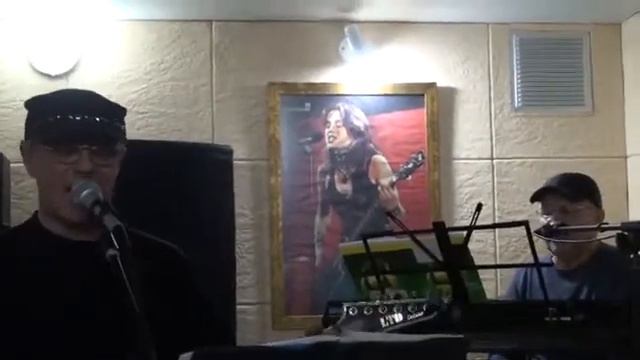 =УШЕДШАЯ ЛЮБОВЬ. смотреть онлайн