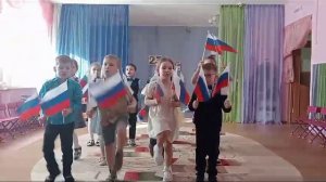 Вход - перестроение "Служить России"