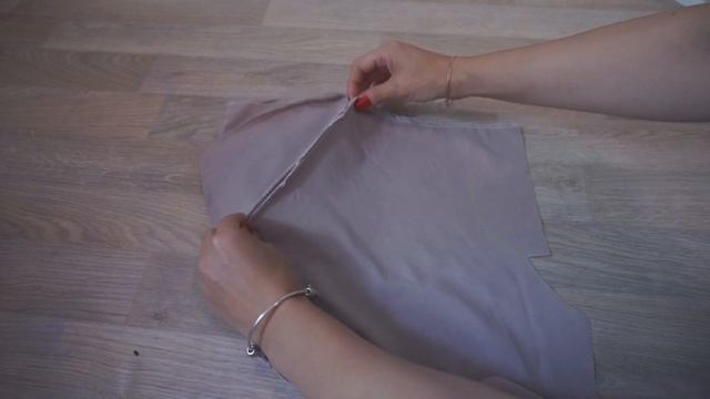 Карман с отрезным бочком и выворотным швом/Как соединить карман с изделием/Шью брюки по Burda Style смотреть онлайн