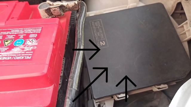 Problema eléctrico Nissan Tiida смотреть онлайн