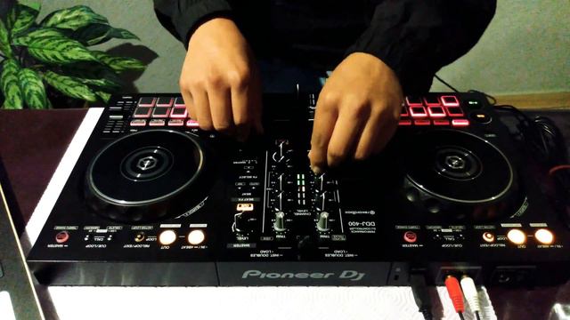 Oliver Heldens Mix Pioneer DDJ400
