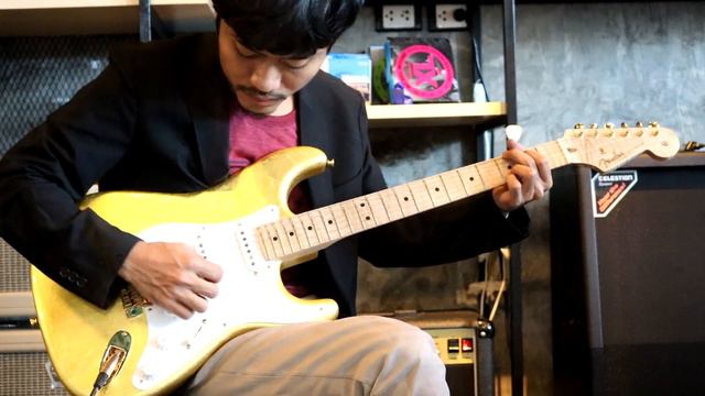 Review Fender Materbuilt Todd Krause Eric Clapton Goldleaf 2019 By FusionMusic смотреть онлайн
