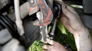 Замена втулок стабилизатора Skoda Octavia Tour