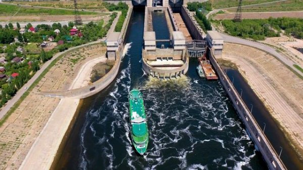 Шлюзы Волжской ГЭС