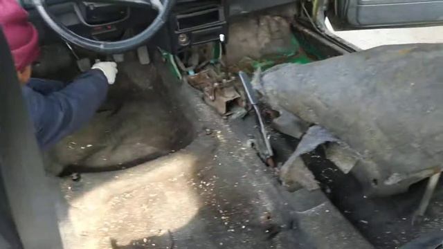 Снимаю ковер Тойота Королла 88 год смотреть онлайн