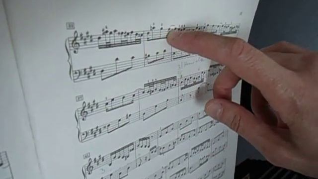 Johann Sebastian Bach Invention E Dur BWV 777. Workshop in Rain смотреть онлайн