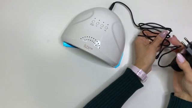 Гибридная UV LED Лампа для маникюра SunOne 48W смотреть онлайн