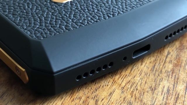 МОНСТРУООЗНАЯ БАТАРЕЯ! OUKITEL K10