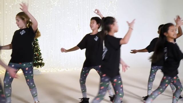 This Little Light of Mine Dance | Christmas Dance Song Easy Moves ? смотреть онлайн