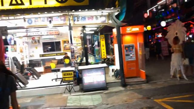 Знаменитая Улица Патонга Бангла Роуд 2019 смотреть онлайн