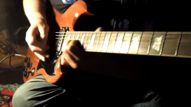 Angus Young inspired jam on Vintage VS6M смотреть онлайн