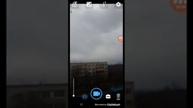 Грозовое положение синева. Первый в сезоне летний ливень 15 апреля. смотреть онлайн