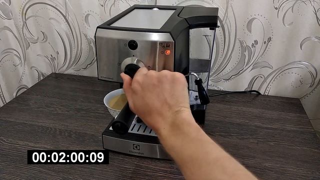 Обзор Кофеварка ELECTROLUX EEA 111 из Rozetka смотреть онлайн