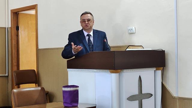 10.09.2023 Носите бремена друг друга ; Михаил Кузовлев смотреть онлайн