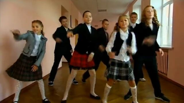 Варя Стрижак. Про школу. смотреть онлайн