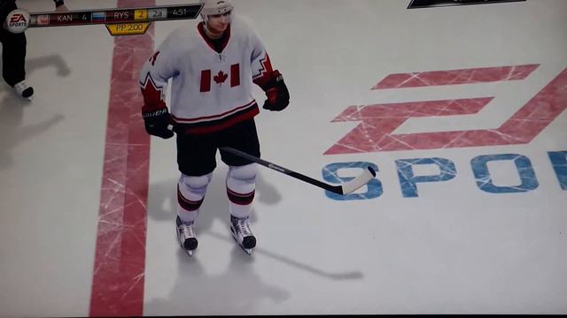 NHL Legacy Edition: Kanada vs Ryssland смотреть онлайн
