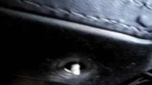 Заклинила задняя дверь ВАЗ 21099