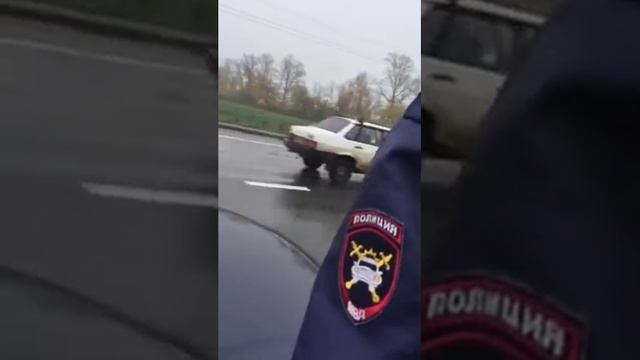 Сотрудники гибдд 7 сб ДПС нарушают правила дорожного движения