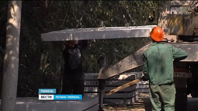 Несколько домов в районе Дома обороны все лето в ожидании горячей воды смотреть онлайн