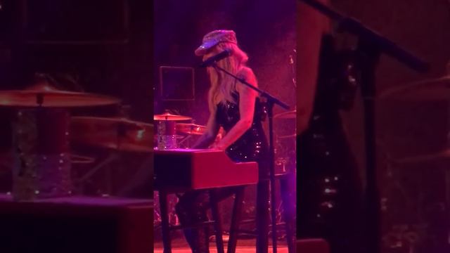 No More Rhyme - Debbie Gibson - The Body Remembers US Tour 05-06-2022 Indianapolis смотреть онлайн