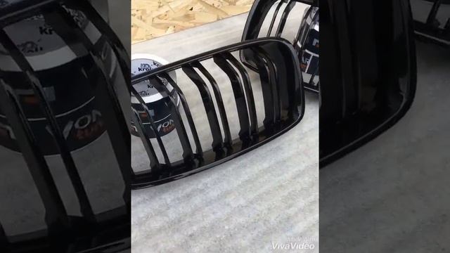 Решетки радиатора BMW F32 F36 M4-look черные смотреть онлайн