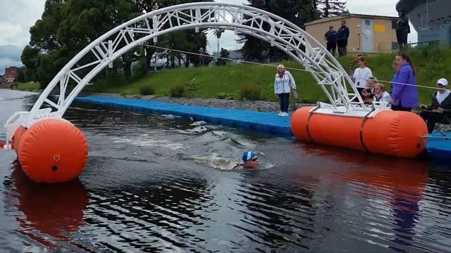 Чемпионат Санкт-Петербурга по плаванию на открытой воде смотреть онлайн