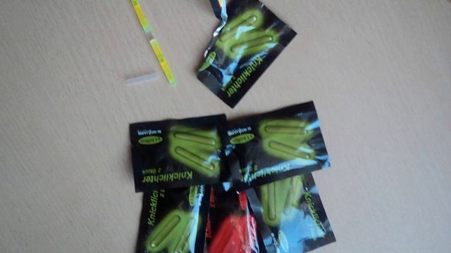 Ausrüstung Knicklichter und Hand Wärmer смотреть онлайн