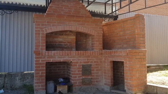 Двускатный навес с зоной под барбекю смотреть онлайн