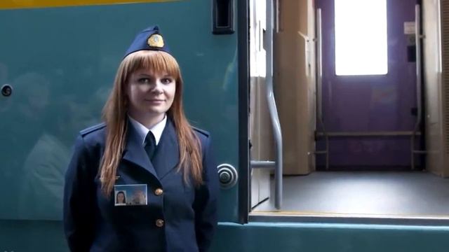 девушка не ждала, что парню которому помогла смотреть онлайн