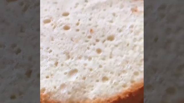 Рецепт бисквита на белом шоколаде и сметане от @ekler74 . Читай описание⬇️ смотреть онлайн