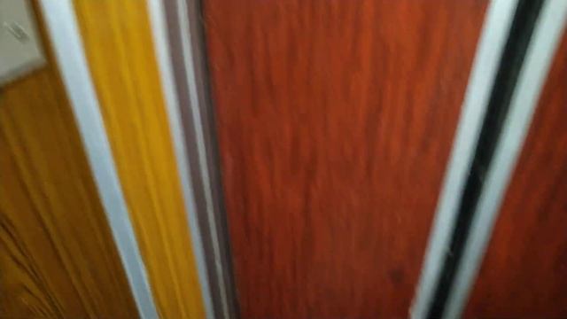 (Дом с охраной!) Лифты КМЗ и МОЭЛЗ (залипайки) в доме 1988 года постройки, V=1 м/с, г/п 320, 500 кг смотреть онлайн