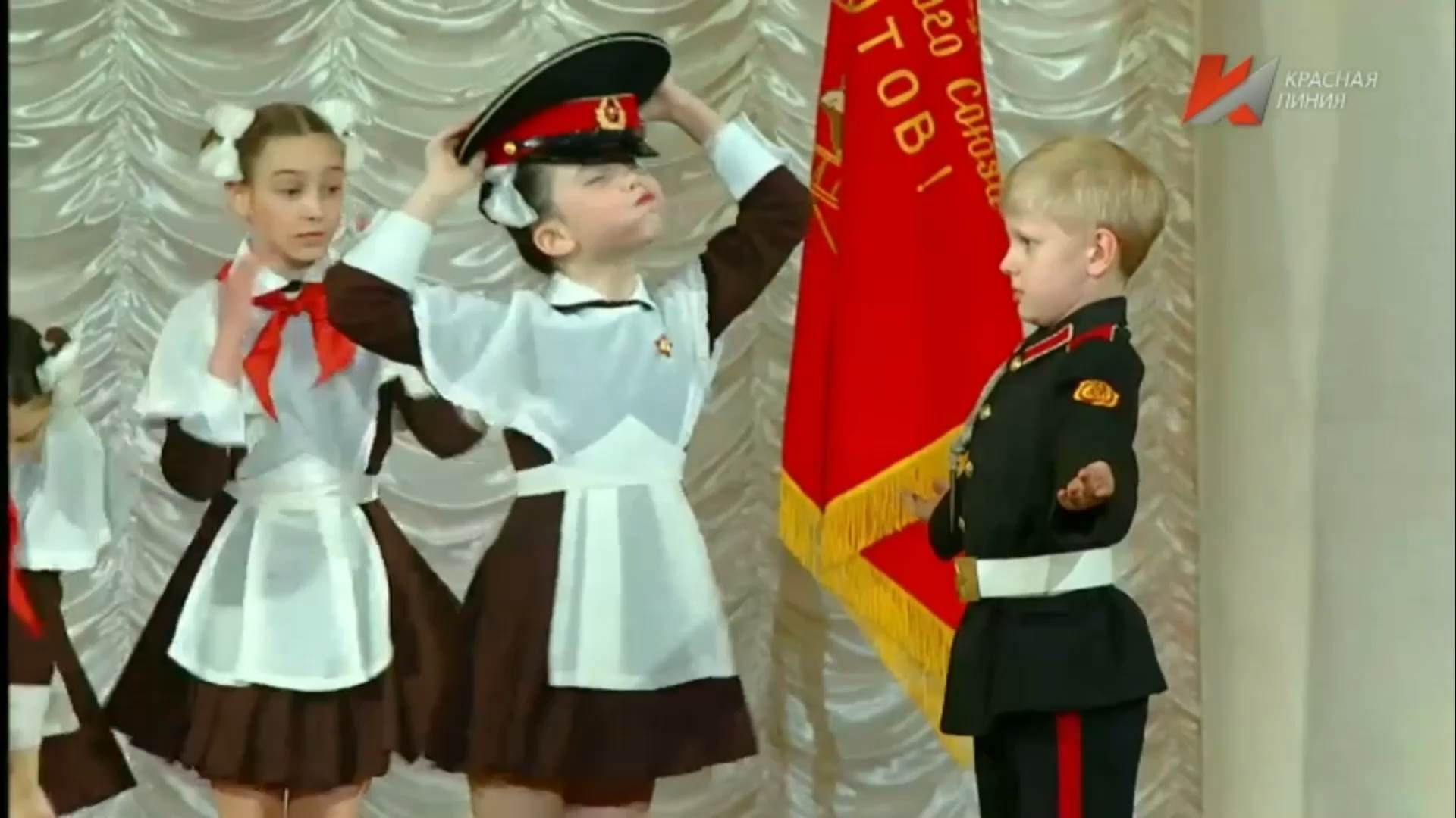 "Школьная полька", Ансамбль Локтева. "School Polka", Loktev Ensemble. смотреть онлайн