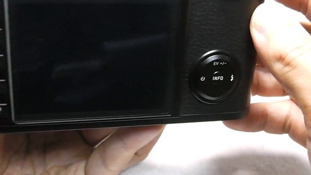 LEICA ライカ X (Typ113) ブラック 元箱、付属品一式 + フード + フィルター付属 смотреть онлайн