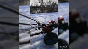 Первый запуск мотоблока Elitech KБ 900 после зимнего простоя.     Небольшие покатушки!
