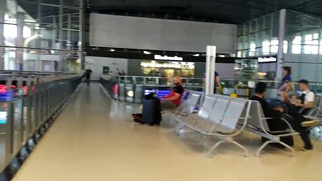 "Wielkie Polskie Dworce Kolejowe" odc. #3. Dworzec Kolejowy i Stacja Warszawa Centralna. смотреть онлайн