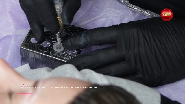 Вот он - процесс перманента идеальных бровей?До и после.Работа мастера??♀️ смотреть онлайн