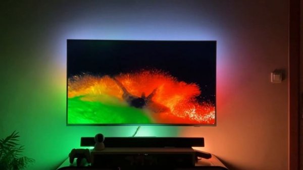 Philips Ambilight Hue+ (Philips Ambilight Tv + 3x Hue Play) Colour Effect