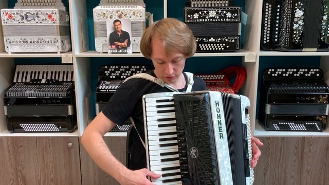 НАСТОЯЩИЙ НЕМЕЦ || Полный аккордеон HOHNER 4/4 смотреть онлайн