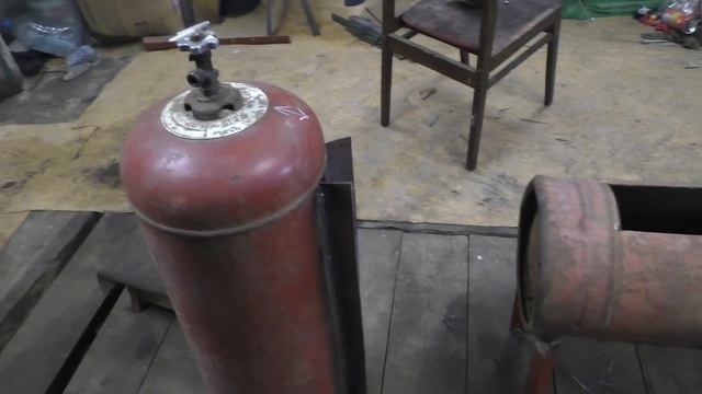 Отопление гаража. Супер - печь из баллона "100 % КПД" / Propane wood stove смотреть онлайн