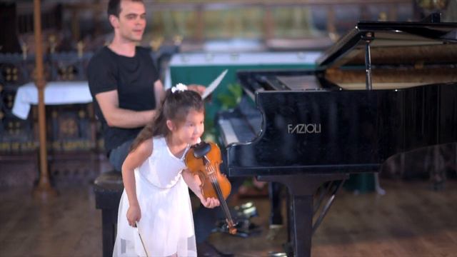 Anna-May Rosiek-Nguyen - C. Bohm: Perpetual Motion, With Leila Khairov A. Corelli: Gigue In E Minor